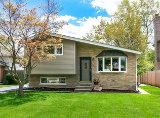 508 E Jefferson St, Bensenville, IL 60106