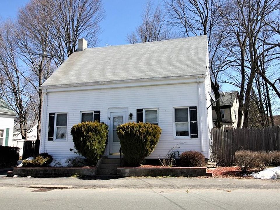 1st image of 21 Moulton St