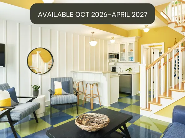 2059 Lake St, Holland, MI