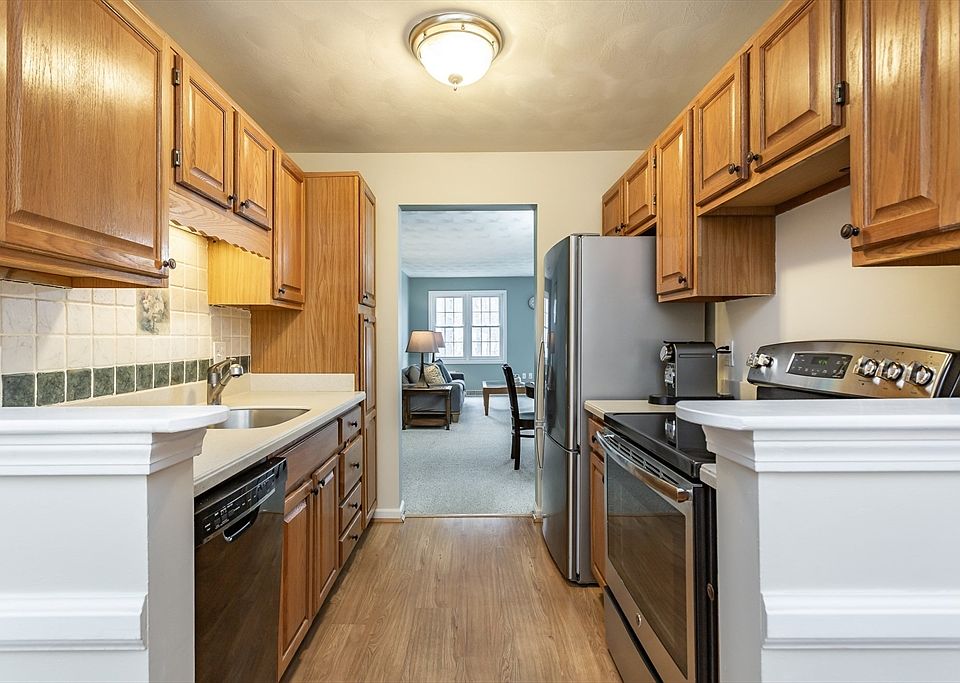 163 Laurelwood Dr 163, Hopedale, MA 01747 Zillow