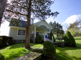 4 Shorewood Rd, Shelter Island, NY 11964
