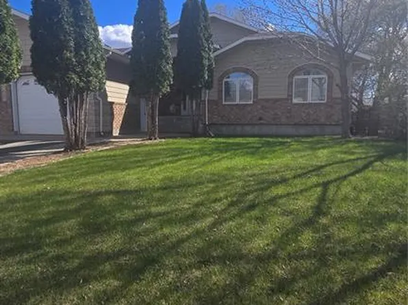 833 Peters AVENUE, Oxbow, SK S0C 2B0