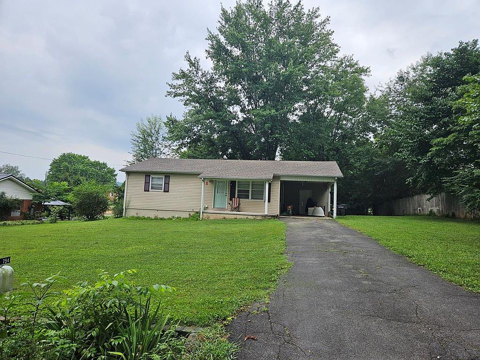 1st image of 754 Iris Dr