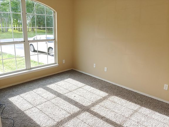 4th image of 10213 Teneha Dr APT B