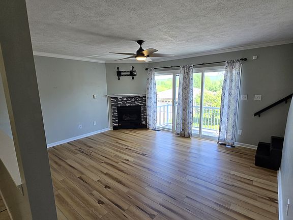 5th image of 504 Pierpont Hts