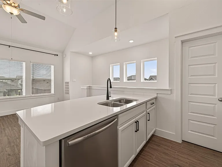 18406 Generous Ln — Photo 33