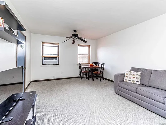 Sold by Douglas Elliman | media 18