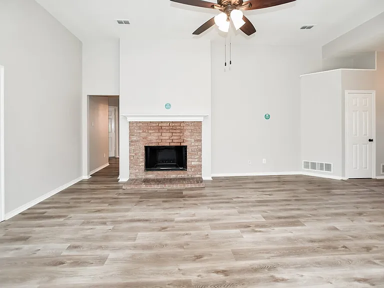 2006 Firewater Pl — Photo 5