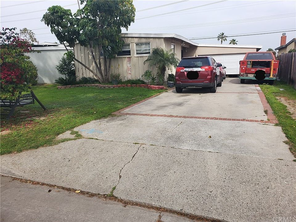 1st image of 15152 Carfax Ave