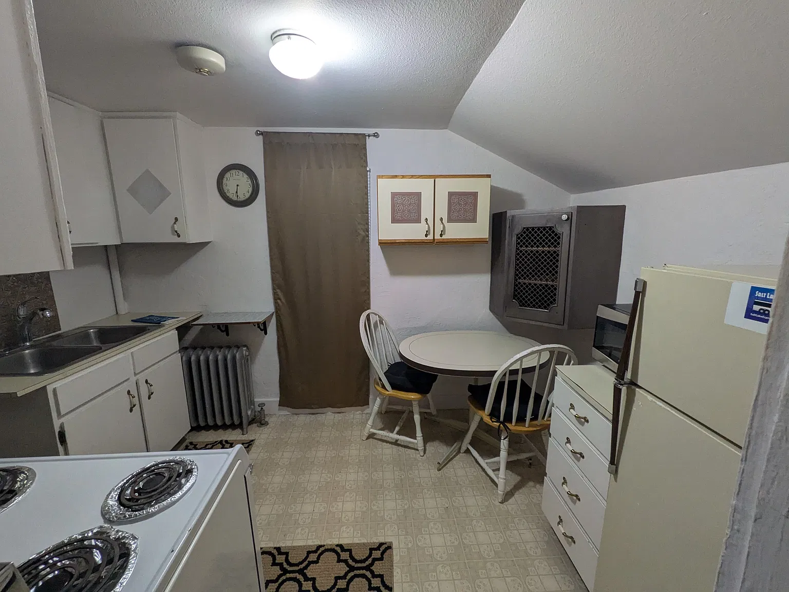 82 W 200 N — Photo 4