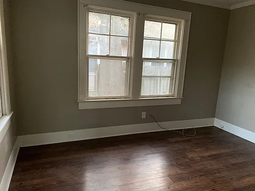 200 Lazarre Ave Photo 1