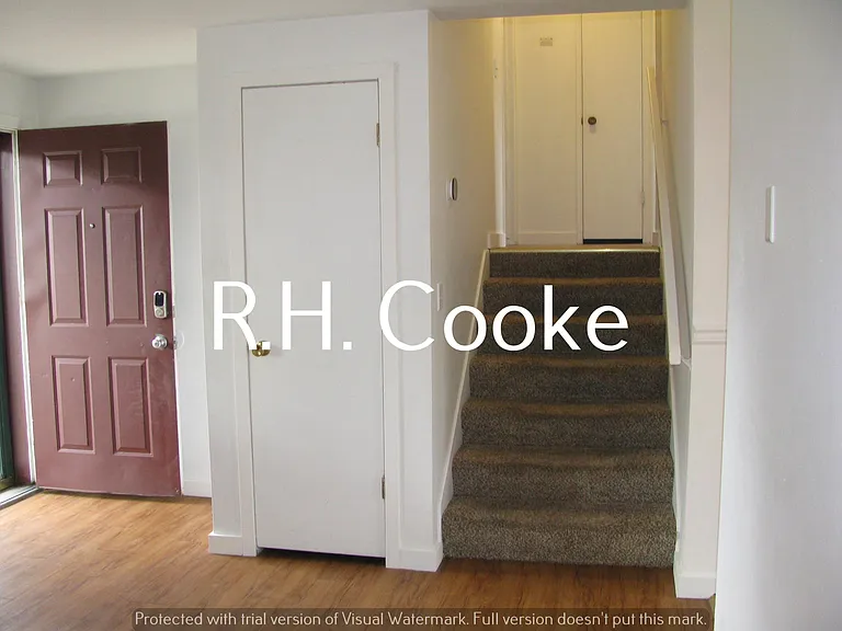 4245 E 9th Ave — Photo 7