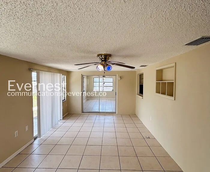 9130 Chatam Ln — Photo 6