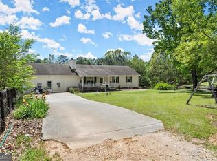 16160 Henderson Rd, Milton, GA 30004