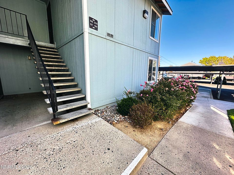 1st image of 4606 Neil Rd APT 200