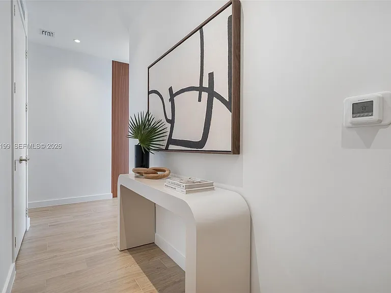 2655 S Bayshore Dr #1911 — Photo 40