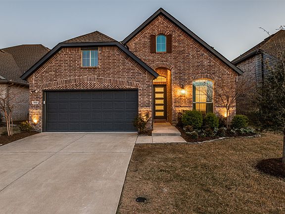 2nd image of 532 Remington Rd