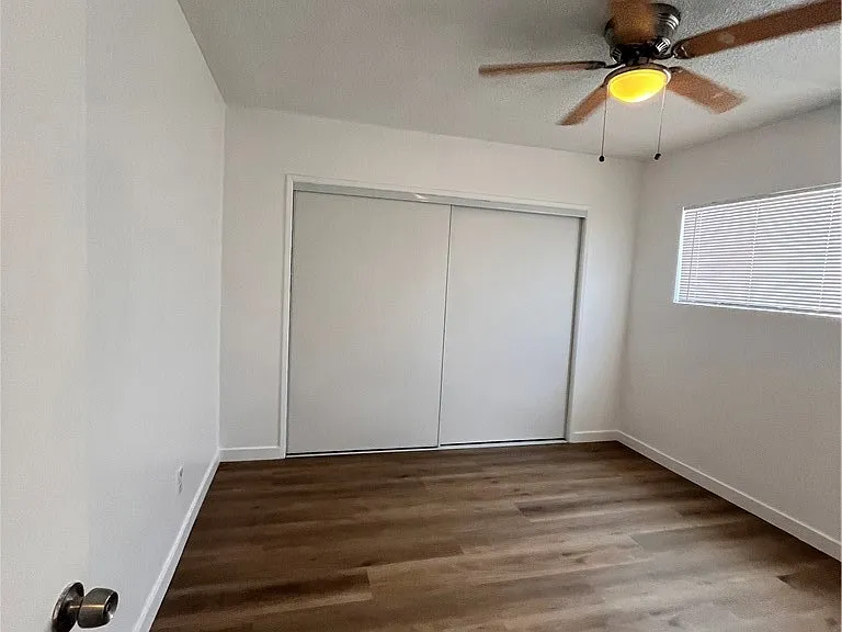 2844 Ardmore Ave #8 — Photo 9