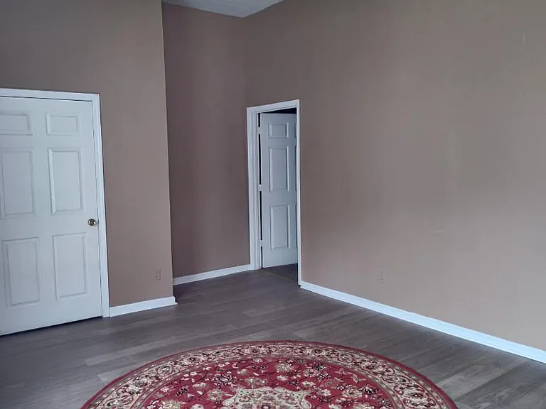 535 E Kentucky St #1F — Photo 5