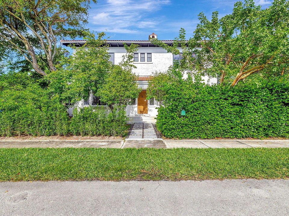 1st image of 1629 S Lakeside Dr #1629
