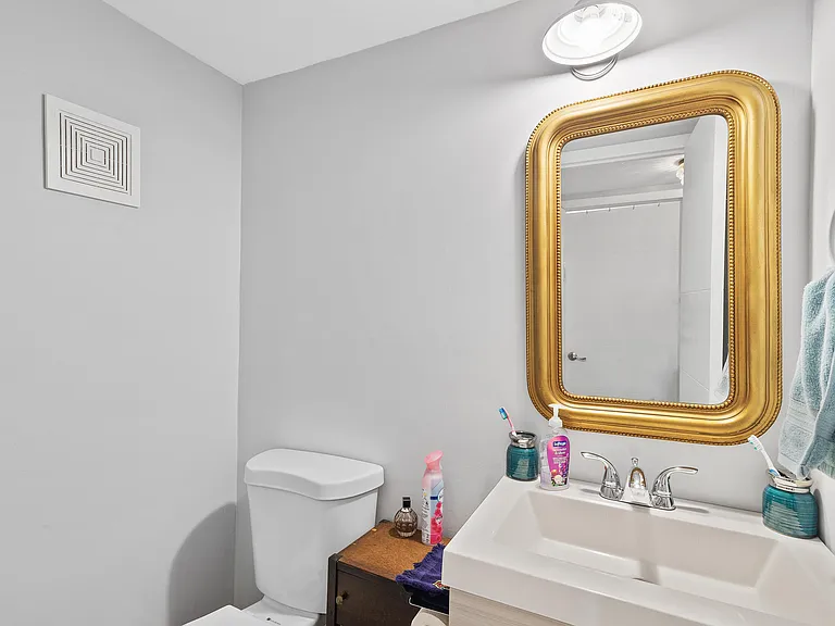 4064 Cornwall Dr #D — Photo 25