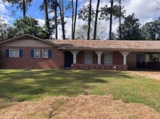 3125 Bienville Dr, Jackson, MS 39212