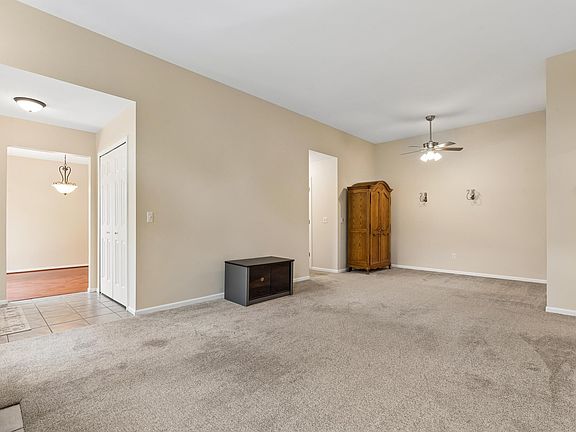 5th image of 16725 Pearlcreek Ct