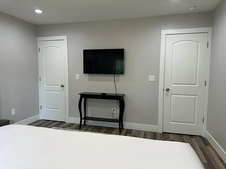 1123 Sidney St — Photo 13