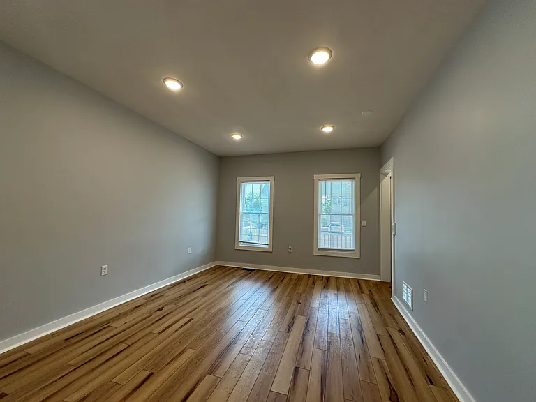 128 Caroline Ave #1 — Photo 19