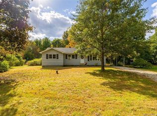 579 Wauregan Rd, Brooklyn, CT 06234