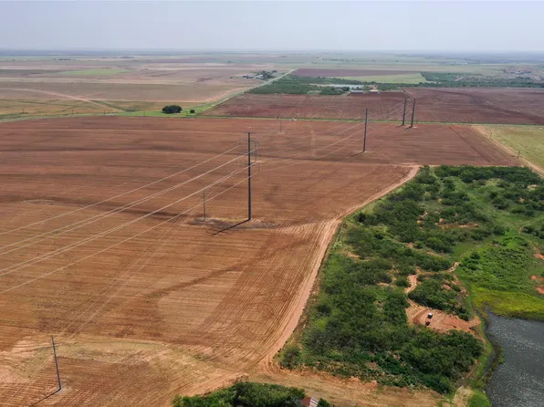 County Road 105 N, Vernon, TX 76384