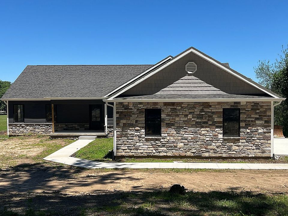 1st image of 5558 E Rose Hill Ave