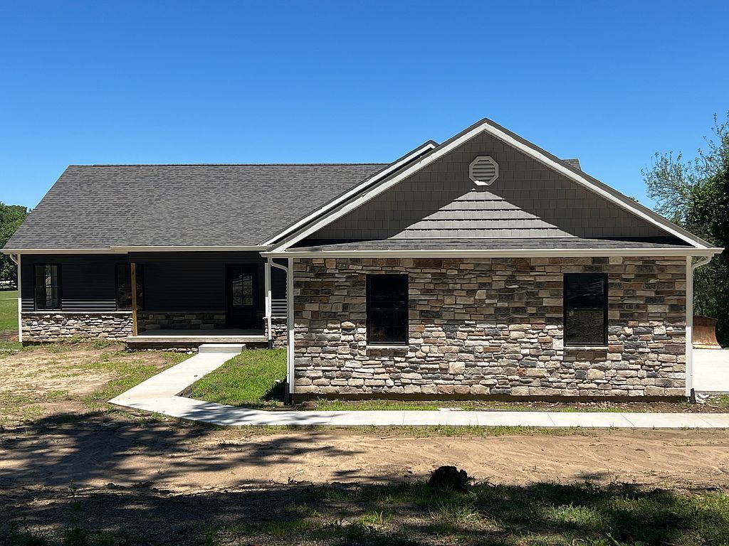 5558 E Rose Hill Ave - Property Image