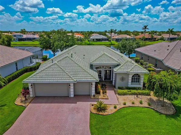 2875 Grazeland Dr, Sarasota, FL 34240