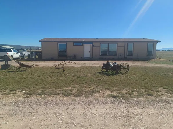 26725 N Sun Hawk Rd, Paulden, AZ 86334