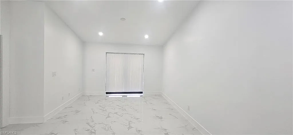 3 bed, 2.0 bath, 1223 sqft, $1,900 — Photo 2
