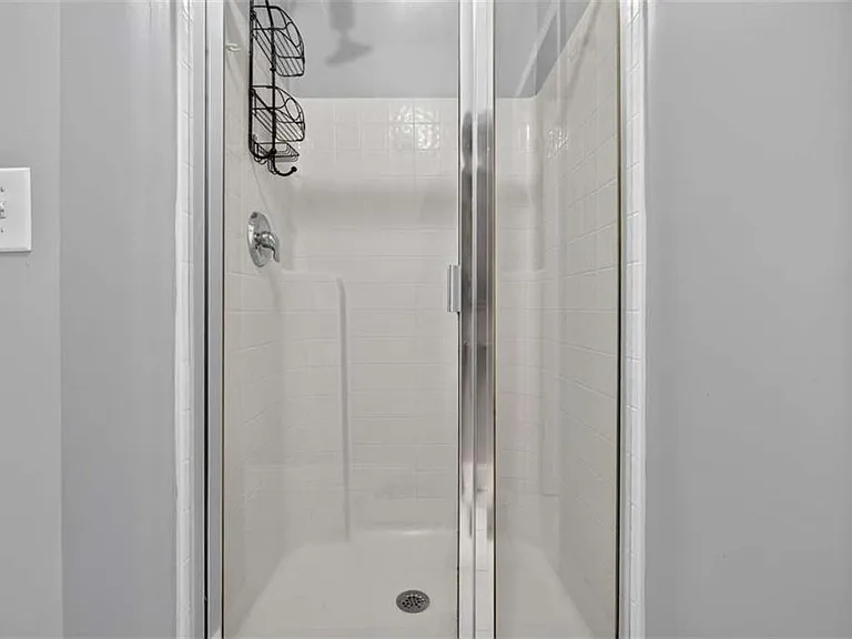 153 Fitzroy Ln — Photo 45