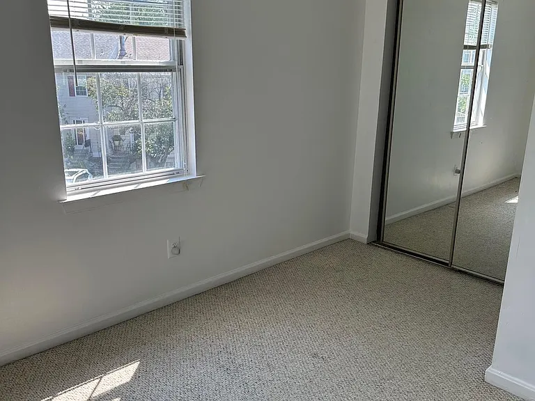 4002 Summer Hollow Ct #155A — Photo 25