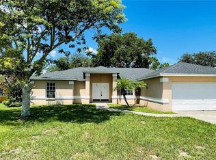620 Reflections Loop, Winter Haven, FL 33884