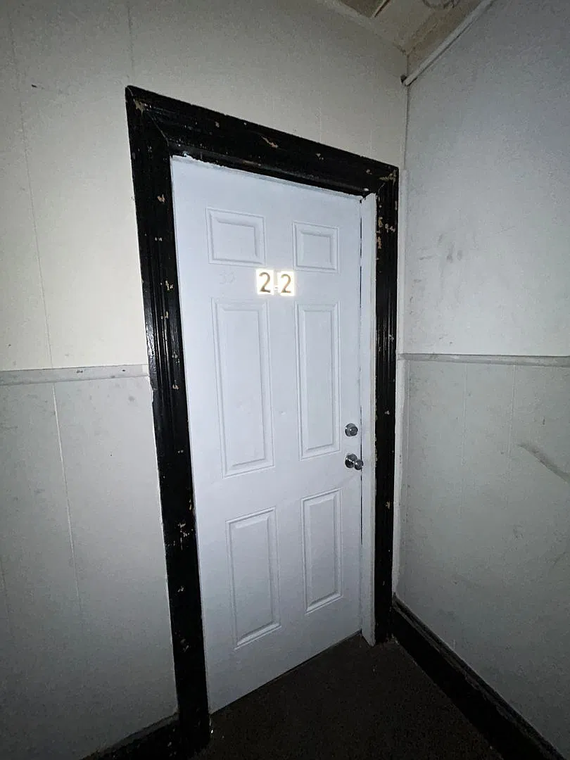 211 Emory Ave — Photo 1