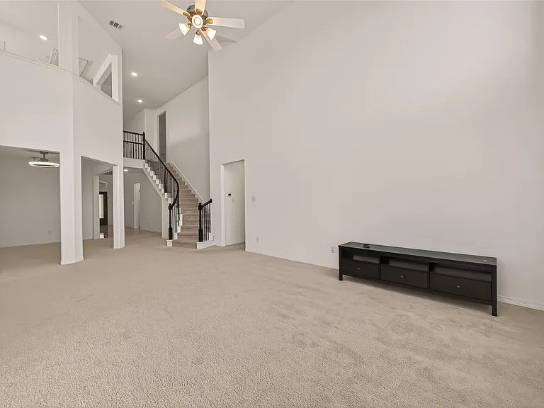 1006 Grey Dusk Ct — Photo 13