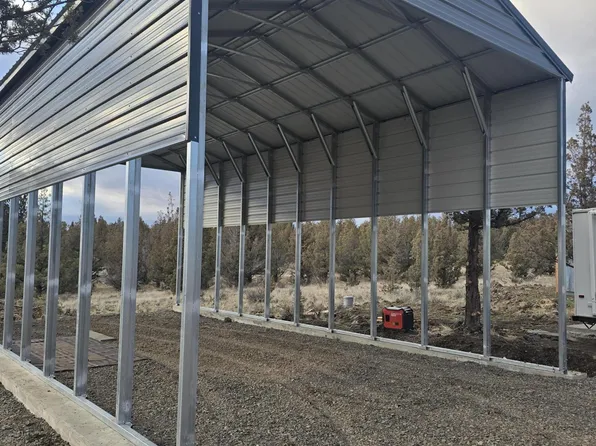 5979 SE Hilltop Rd, Prineville, OR 97754