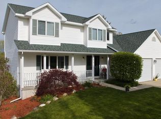 1414 Orchard Dr, Mount Pleasant, MI 48858