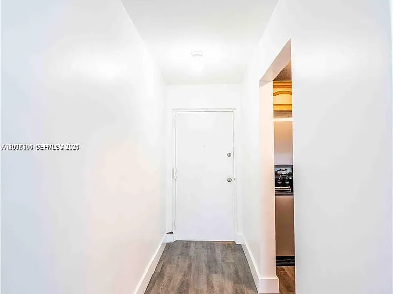 1945 NW 29th St #8 — Photo 13