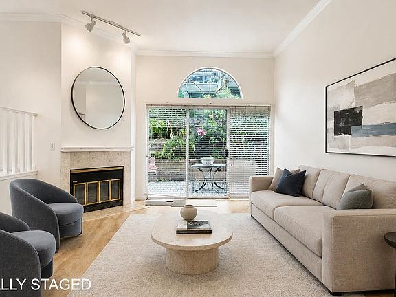 3rd image of 2387 Quayside Ct
