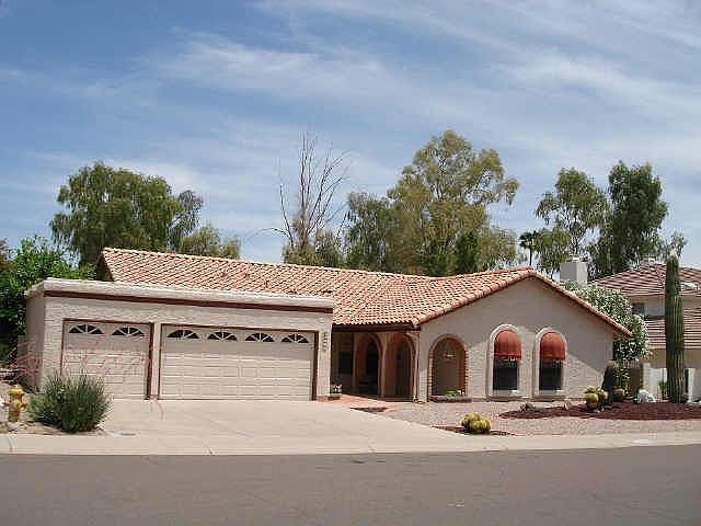 AGE RESTRICTED-AHWATUKEE RETIREMENT