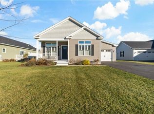 45 Fescue Ln, South Kingstown, RI 02879