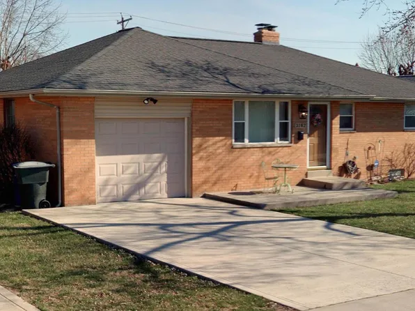 3182 Briggs Rd, Columbus, OH 43204