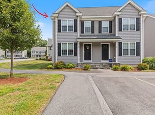 27 Grace Way #27, Tyngsboro, MA 01879