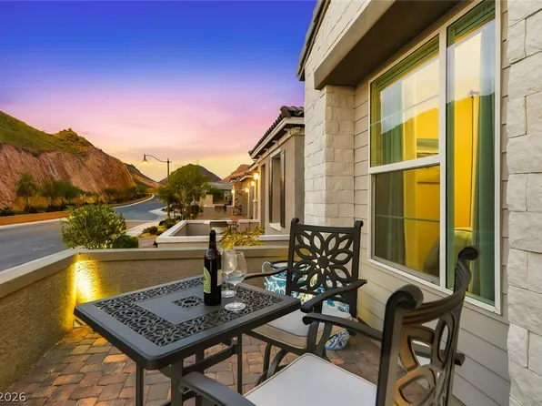 80 Tatahatso Point St, Henderson, NV 89011